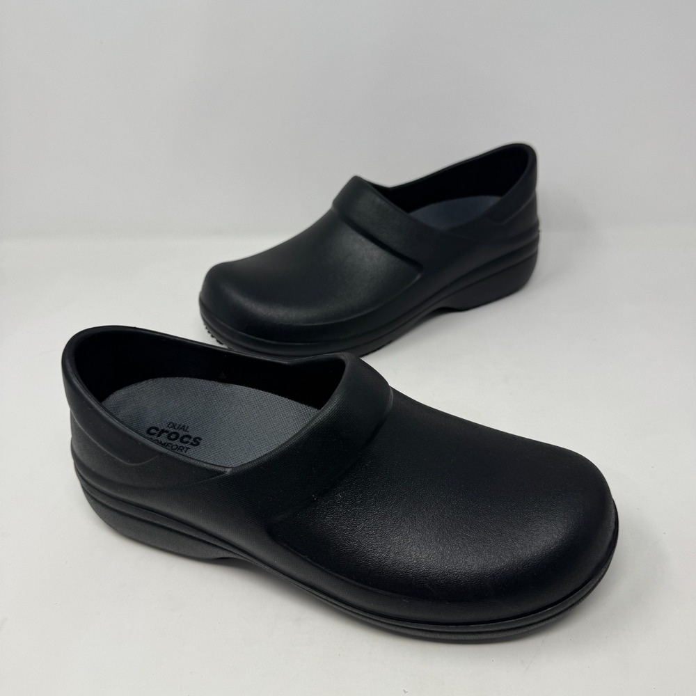 Crocs Neria Pro II Work Clogs Black Slip On No Slip Nurse Waitress Women's 8